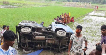 Natore road crash leaves 5 people dead