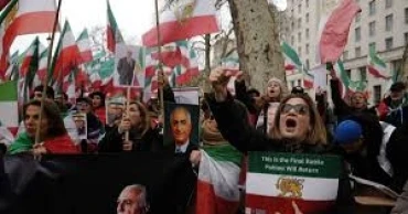 Iranian students hold first large anti-government protests since deadly crackdown