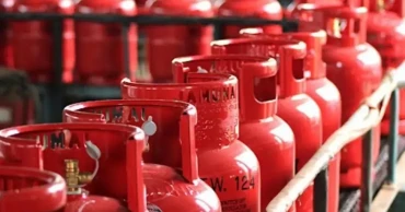 When will the LPG crisis end? Businesses, homemakers in Dhaka struggle