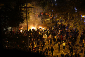 Barcelona mayor pleads for violence in Catalonia to stop