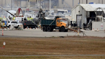 World War II-era bomber crashes; at least 7 reported dead