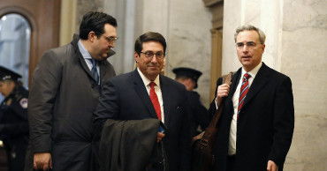 Defense resumes in key impeachment week; Dems seek witnesses