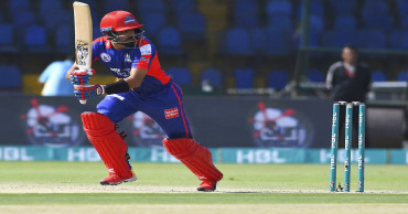 Karachi and Multan begin PSL with victories