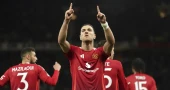 Man United stuns Lyon in epic 5-4 comeback to reach Europa League semifinals
