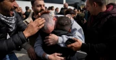 Israel frees 183 Palestinians, Hamas releases 3 in ceasefire deal