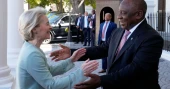 South Africa president denies white persecution